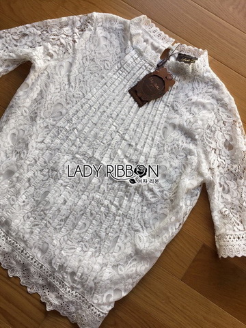 เสื้อลูกไม้สีขาวผ้านิ่มใส่สบาย