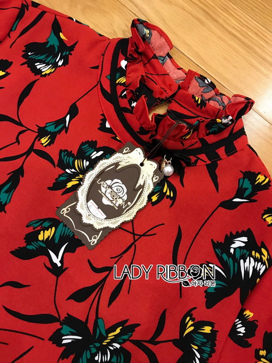 เดรสผ้าเครปสีแดงพิมพ์ลายดอกไม้สีเขียว