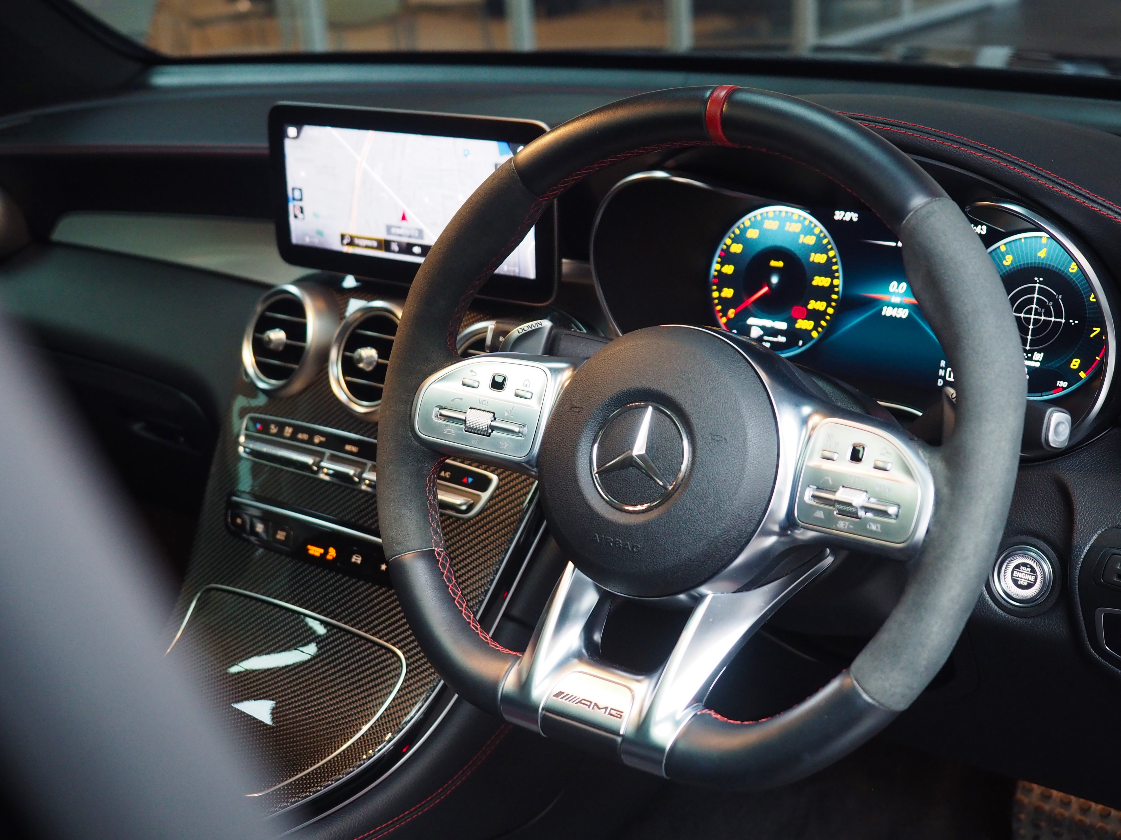 จองแล้ว GLC43 AMG Coupe 4Matic W253