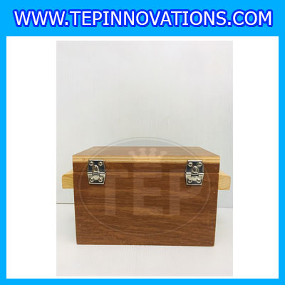กล่องไม้อัดไม่บุกำมะหยี่ สำหรับใส่ตุ้มน้ำหนักเหล็กหล่อพิกัด20kg กล่องใส่ตุ้มน้ำหนักเหล็กหล่อ กล่องเก็บตุ้มน้ำหนัก กล่องไม้สำหรับตุ้มเหล็กหล่อ ยาว24.7 กว้าง 13.2 ลึก13.9ซม.