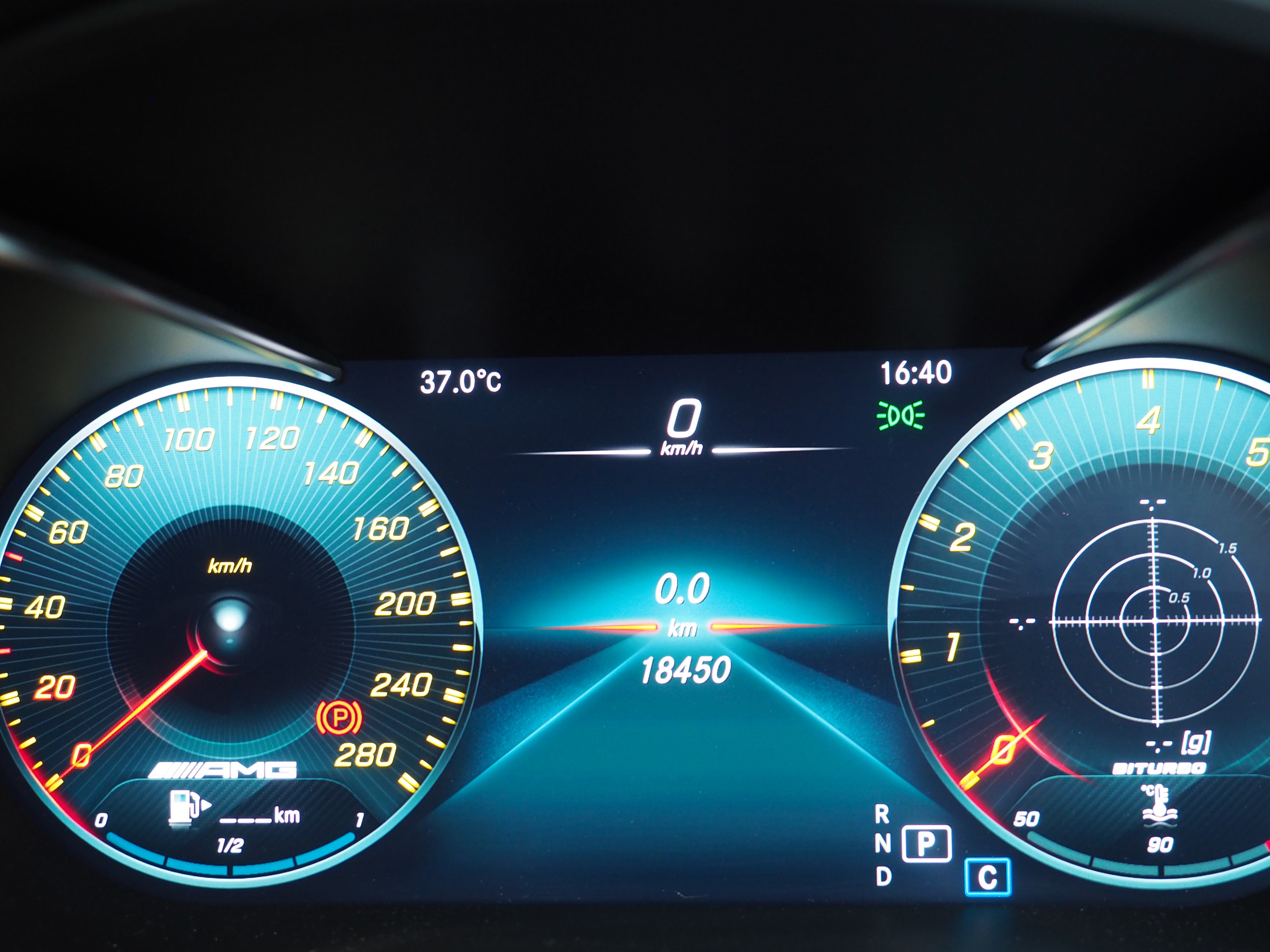 จองแล้ว GLC43 AMG Coupe 4Matic W253