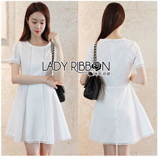 Lady Ribbon Online ขายส่งเสื้อผ้าออนไลน์เลดี้ริบบอน LR13010816 🎀 Lady Ribbon's Made 🎀 Lady Diana Feminine Pure White Lace and Polyester Dress เดรสผ้าโพลี