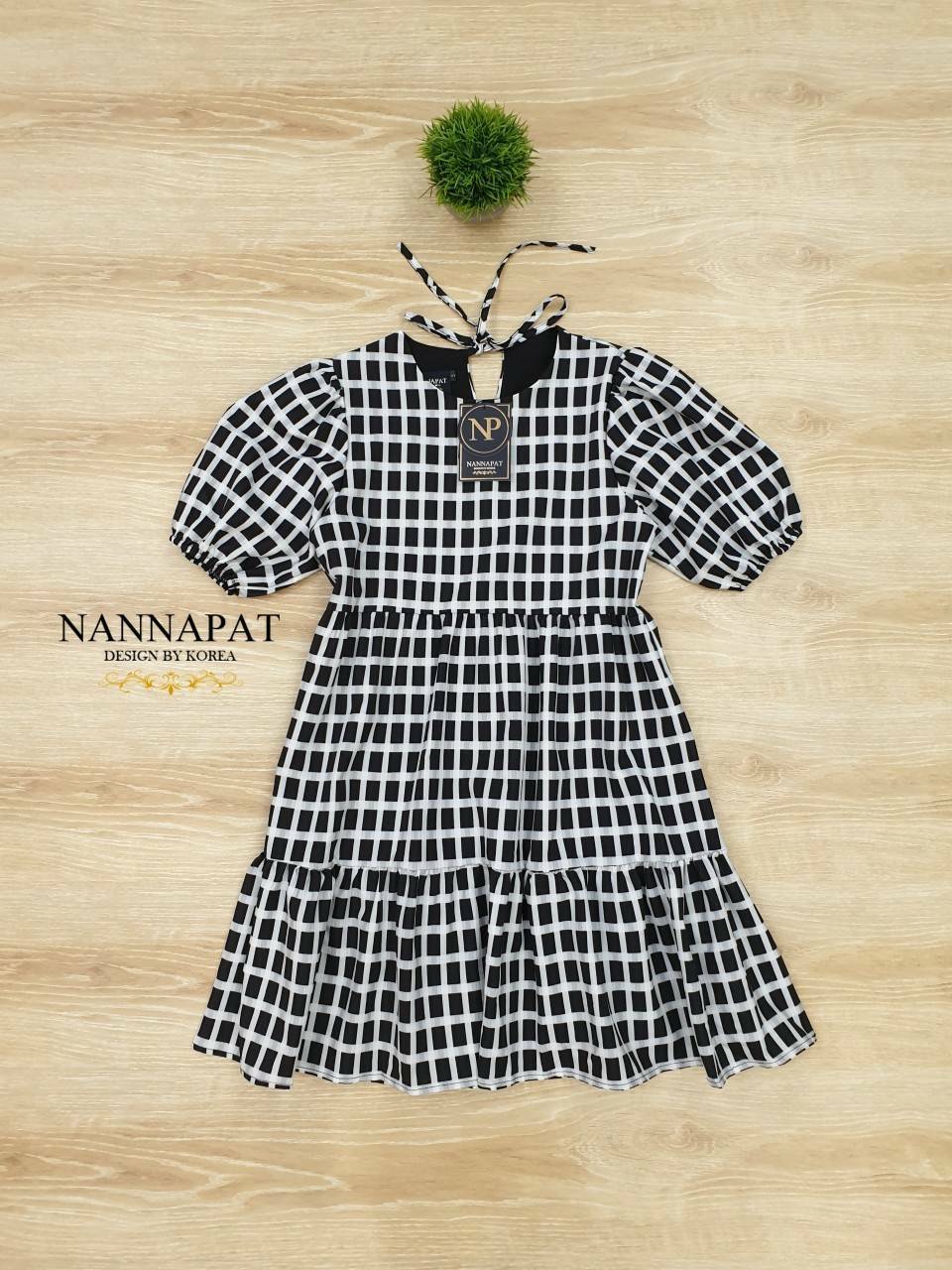 เดรสลายซิปหลัง