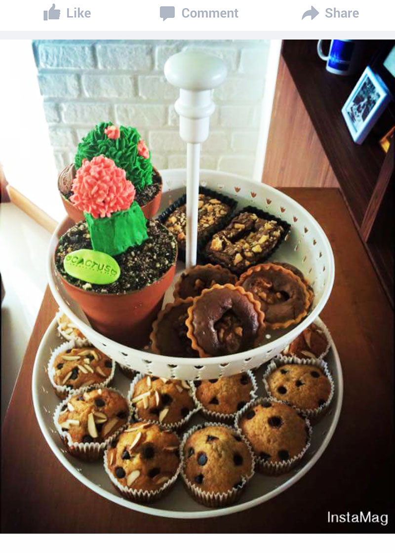 จานเสิร์ฟ 2 ชั้น, ขาว