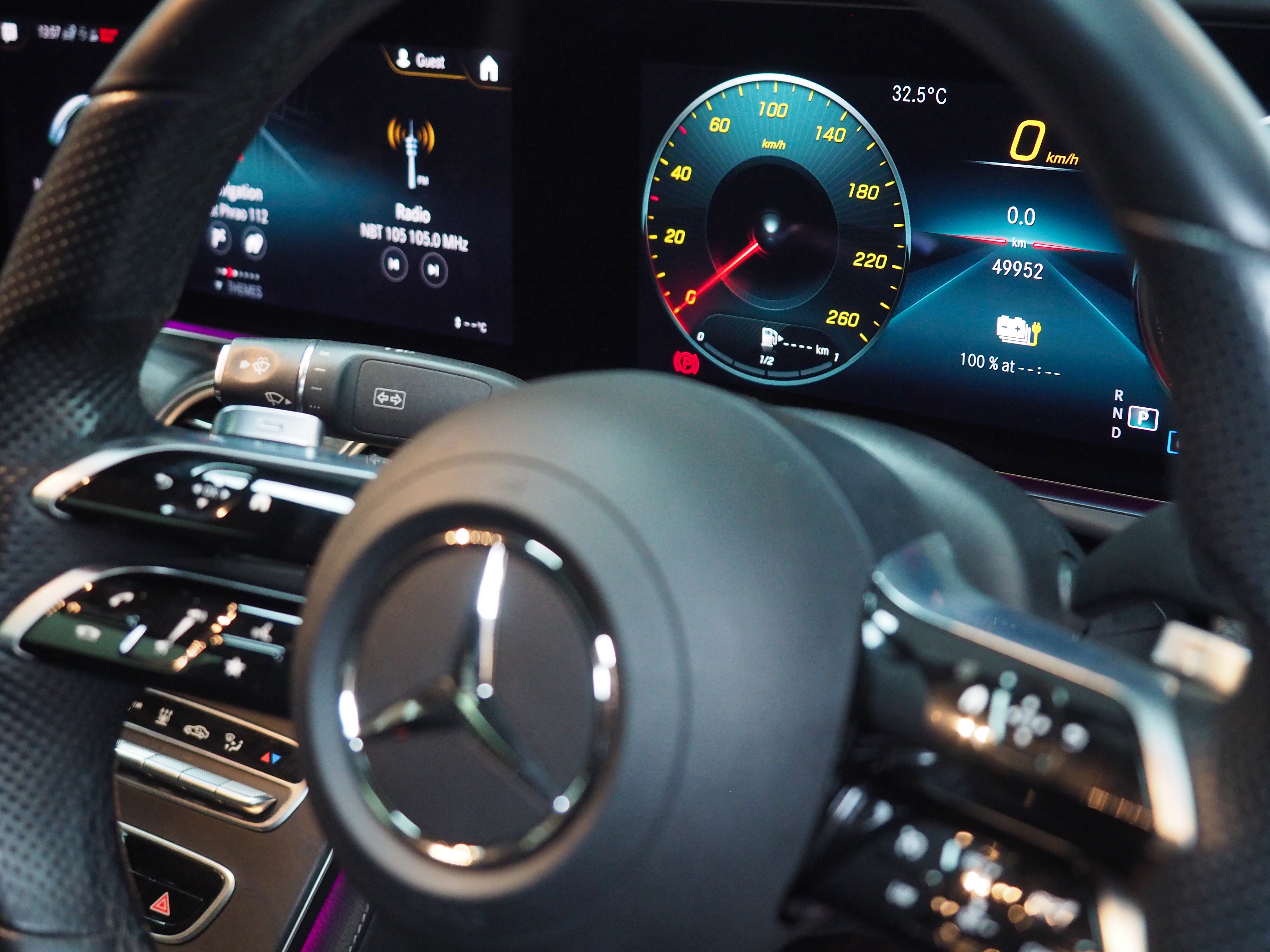 จองแล้ว E300e AMG Plug in Hybrid W213