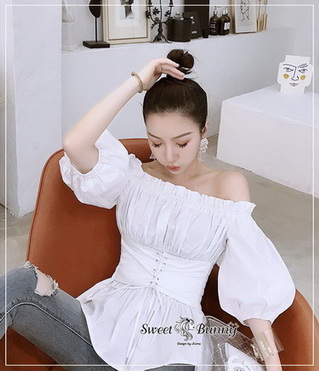 เสื้อเปิดไหล่เกาหลีผ้าเนื้อดีหนานุ่มมี
