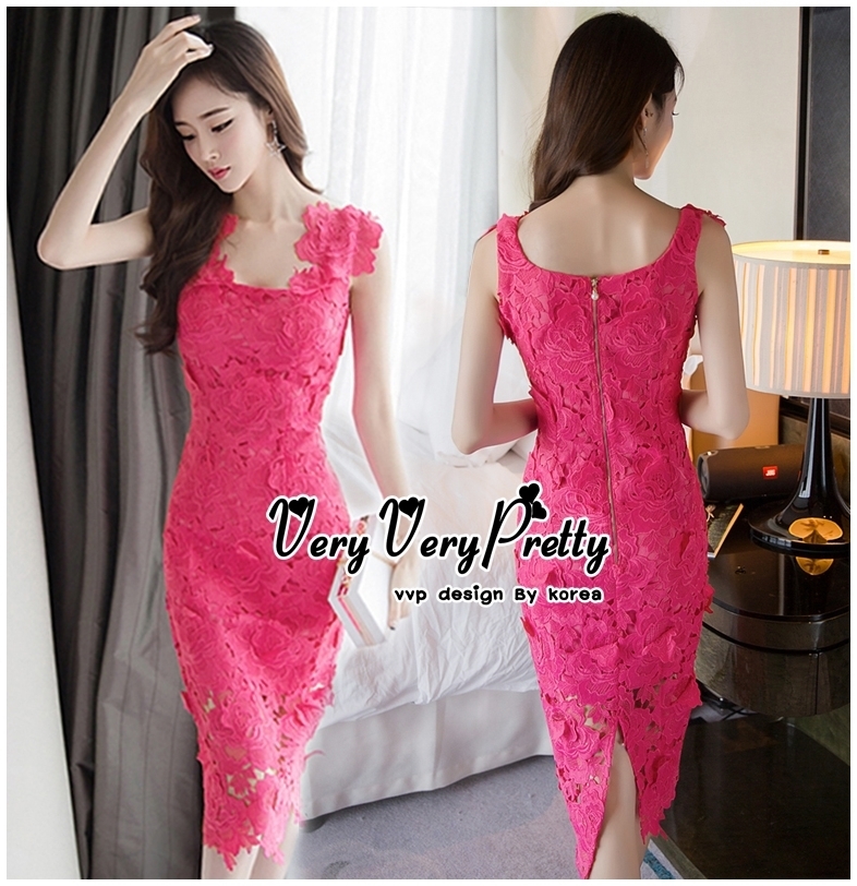 Luxurious Sleeveless Floral Lace Slim Dress