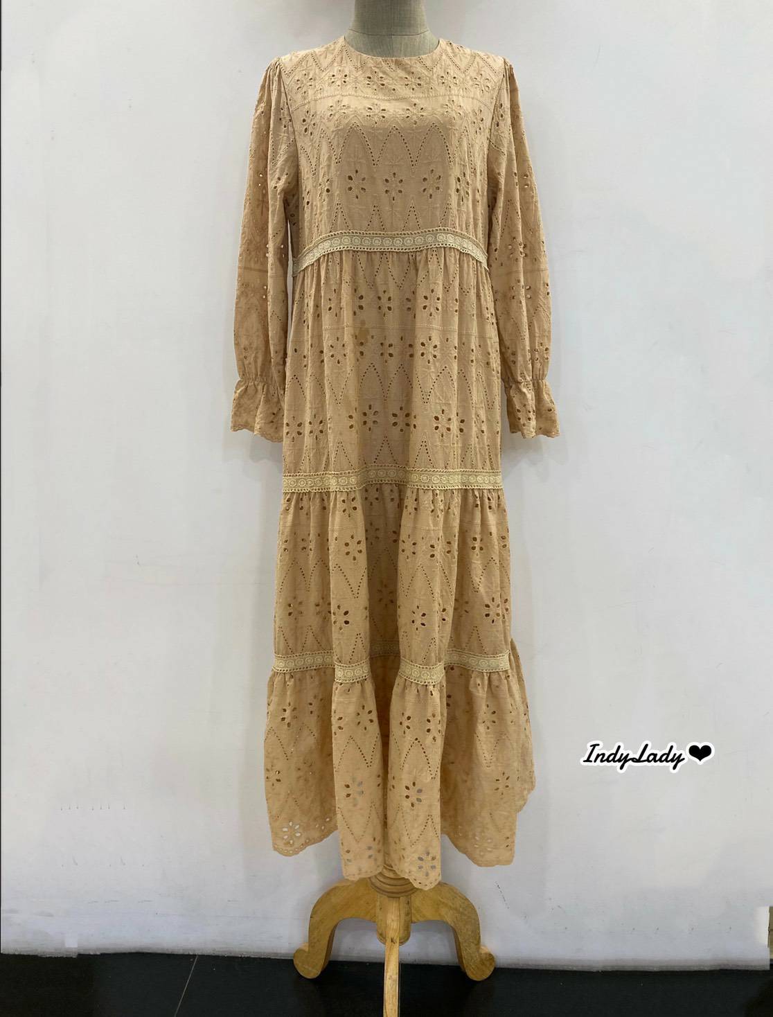 Dress งานลูกไม้ ฉลุ