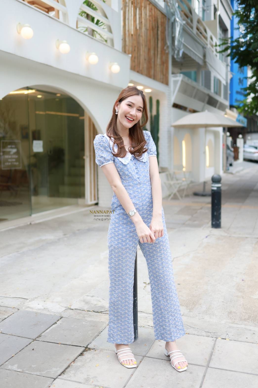 จั้มสูทงานซิปหลัง ปกคอปักสวยงาม