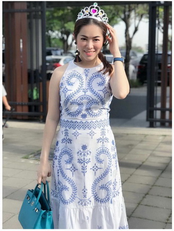 Lady Chloe Casual Printed Dress เดรสยาวแขนกุด