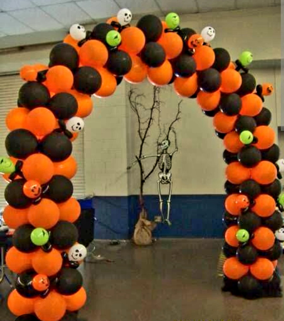 ซุ้มโค้งฮาโลวีน little ghost 2x3 ม. Halloween Balloons colum