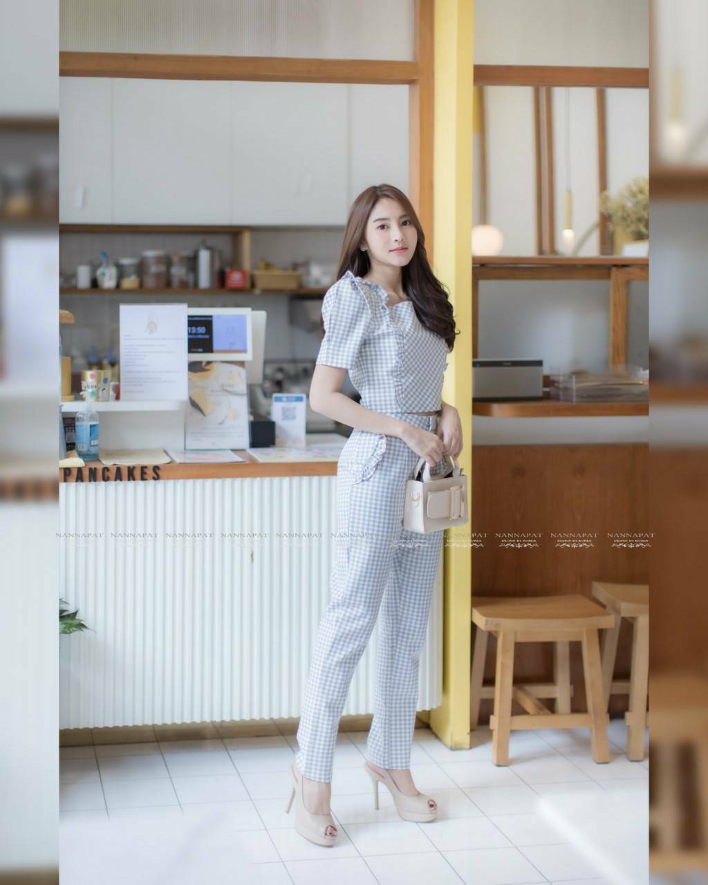 เซทเสื้อกางเกงซิปหลังแต่งระบาย