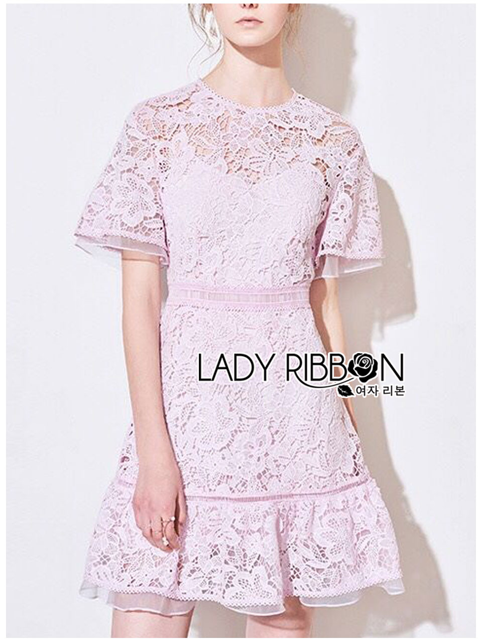 Mini Dress เดรสสั้นผ้าลูกไม้สีชมพูเบบี้พิงค์