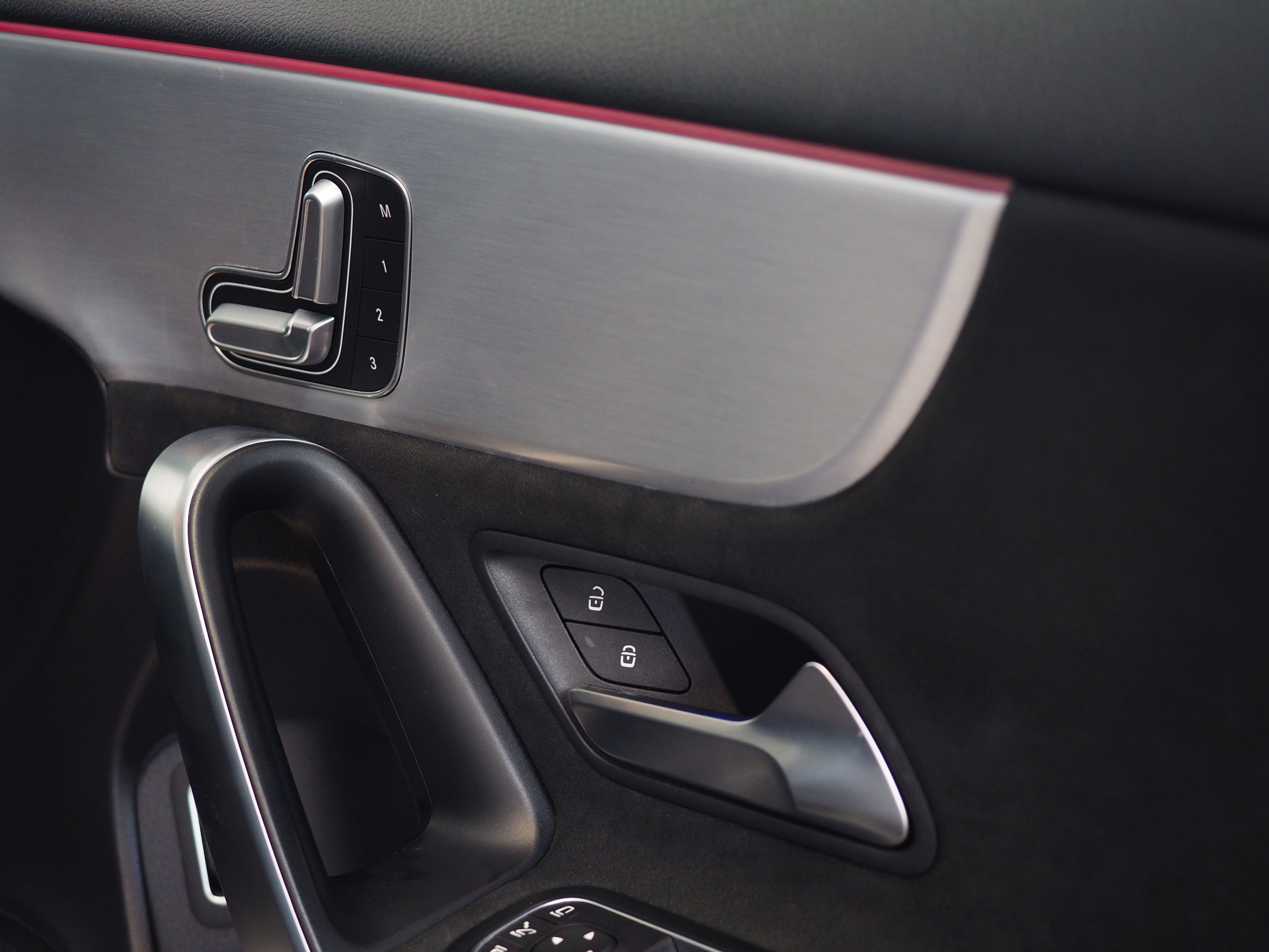 จองแล้ว A200 AMG Dynamic W177