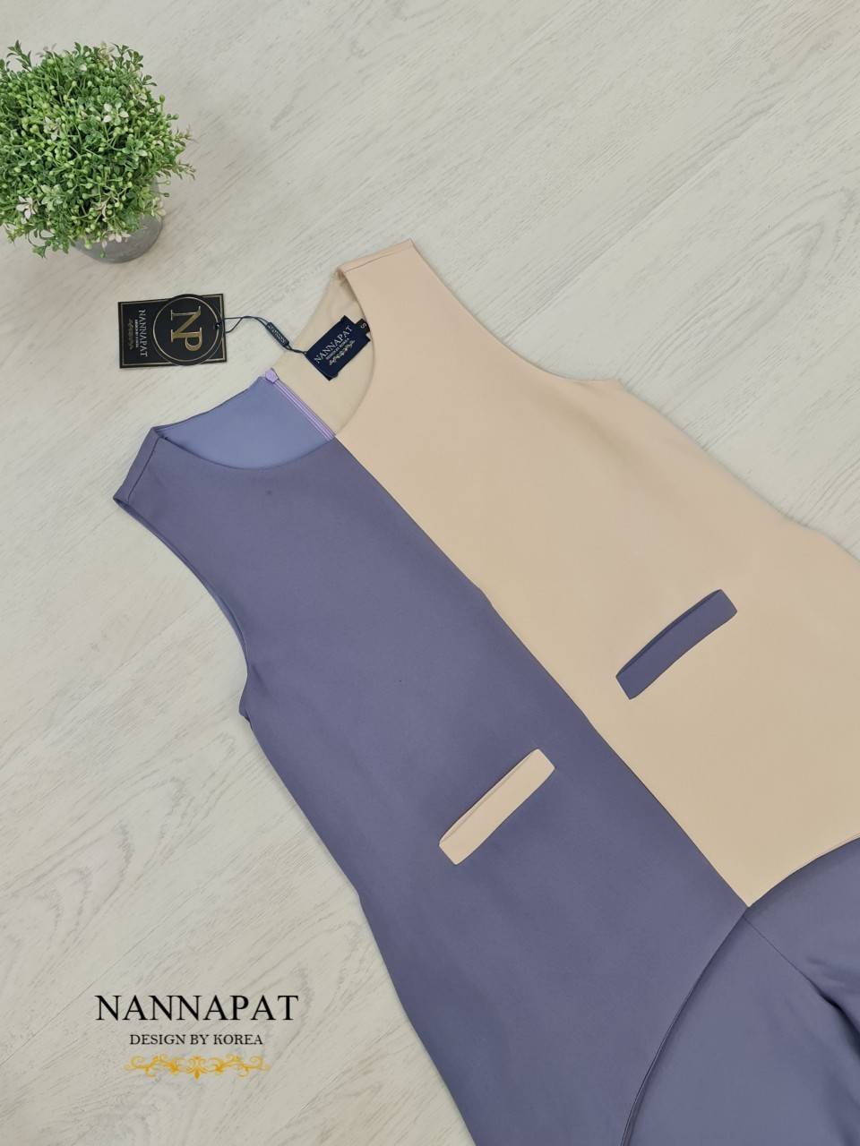 เสื้อทูโทน ทรงหางปลา ซิปหลัง