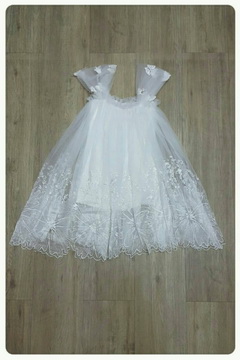 Lady Ribbon Online เสื้อผ้าออนไลน์ ขายส่งของแท้พร้อมส่ง Sweet Bunny SW12250716 Sweet Bunny Present... Petite Butterfly Shoulder White Dress