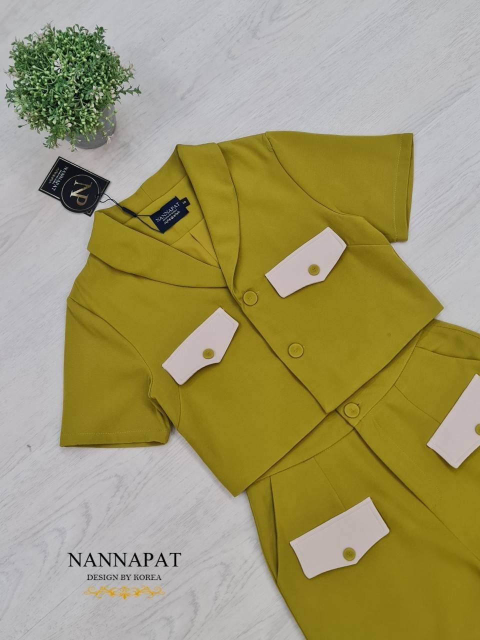 เสื้อทูโทนตัดสีลงตัว ซิปหลัง