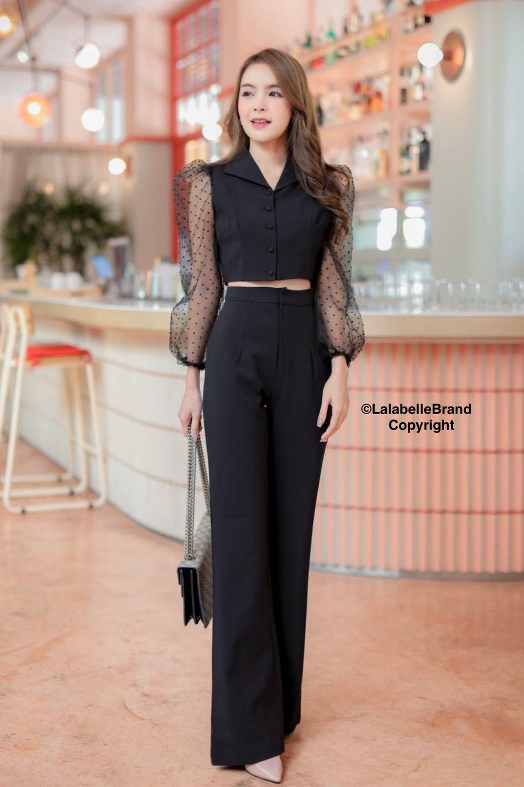 เสื้อคอปกกระดุมหน้าแขนยาว