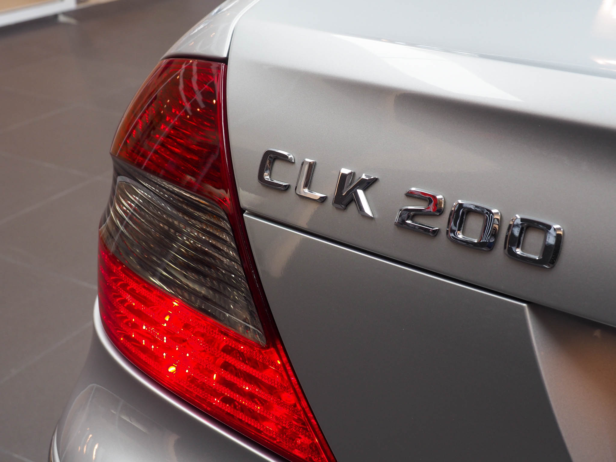 จองแล้ว CLK200 Kompressor Avantgarde W209