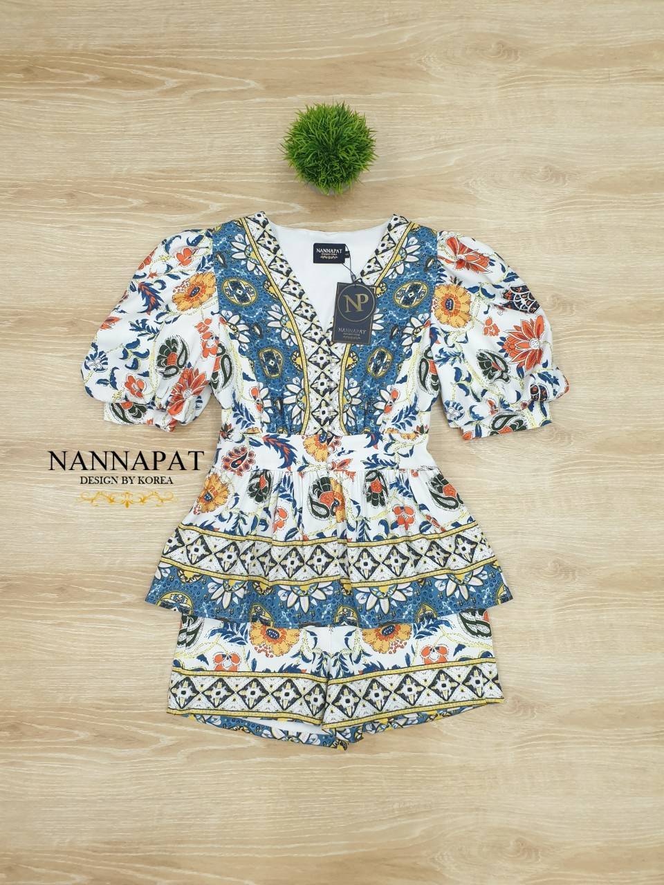 กระดุมหน้า กางเมีกระเป๋าข้าง