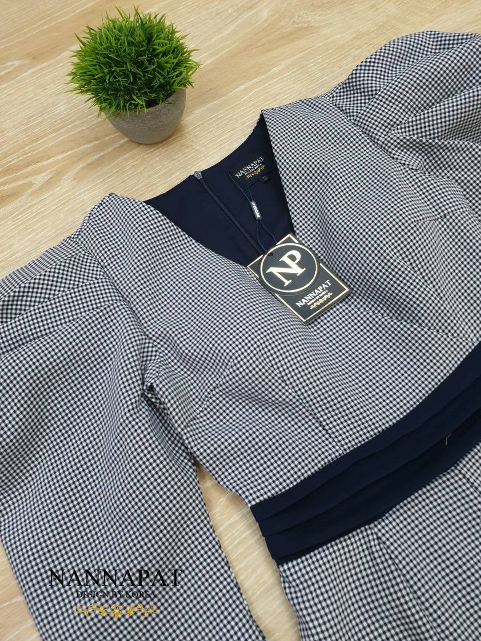 ผ้าทอลายตารางเล็ก