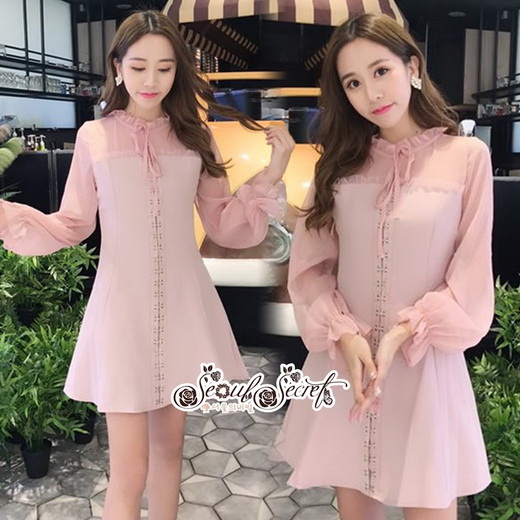 เดรสทรงคอตั้งจับจีบผ้าชีฟองผูกคอโบว์หวานๆ
