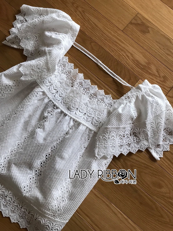 เสื้อแขนระบายผ้าลูกไม้สีขาวสไตล์วินเทจ