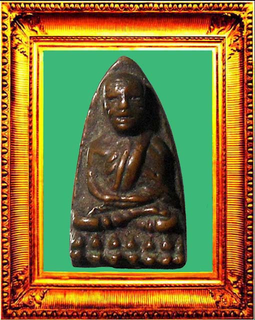 พระหลวงปู่ทวดเตารีดเล็ก องค์ที่ 3