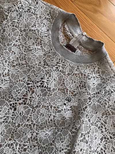 Lace Dress เดรสผ้าลูกไม้สีเทาอ่อน