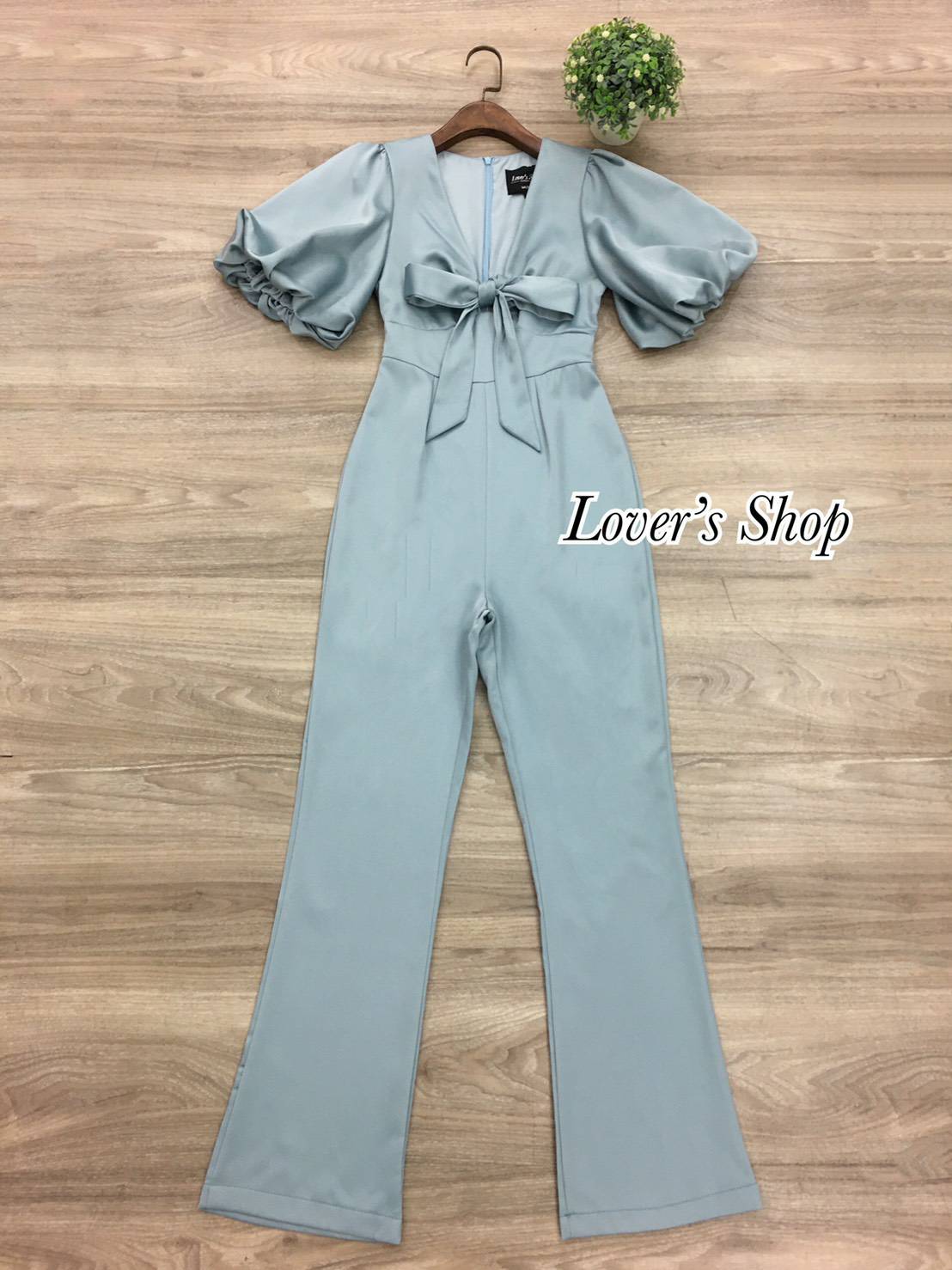 จั้มสูทกางเกงขายาว