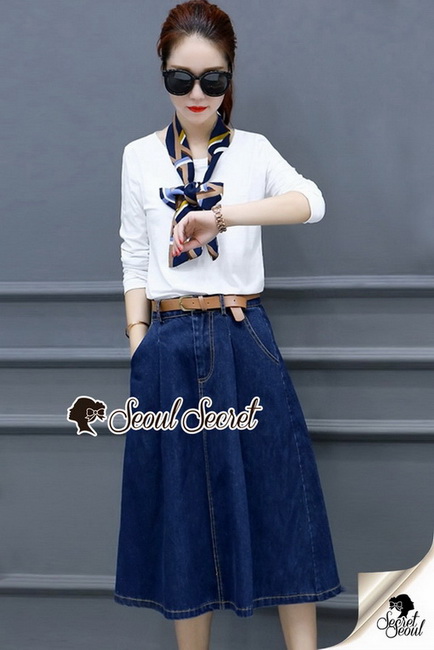 เสื้อยืดเเขนยาวพร้อมกระโปรงยีน