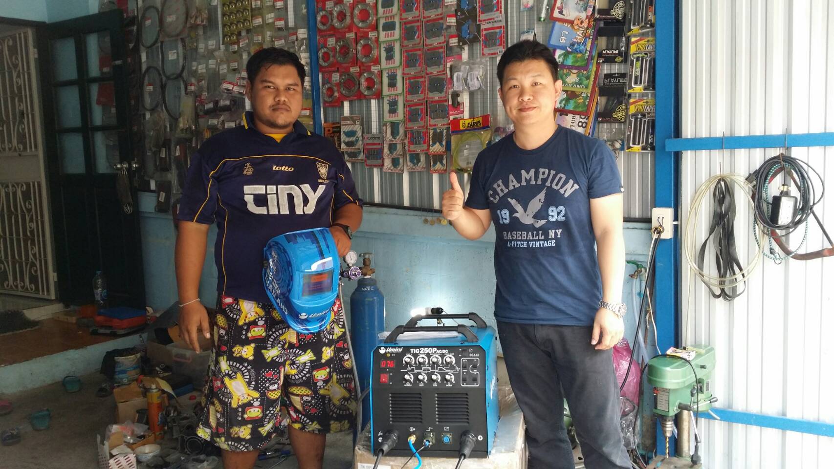 เครื่องเชื่อมอลูมิเนียม