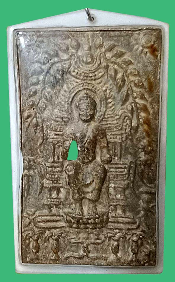 พระพิมพ์นั่งเมืองเนื้อชินกรุวัดพระธาตุนาดูน