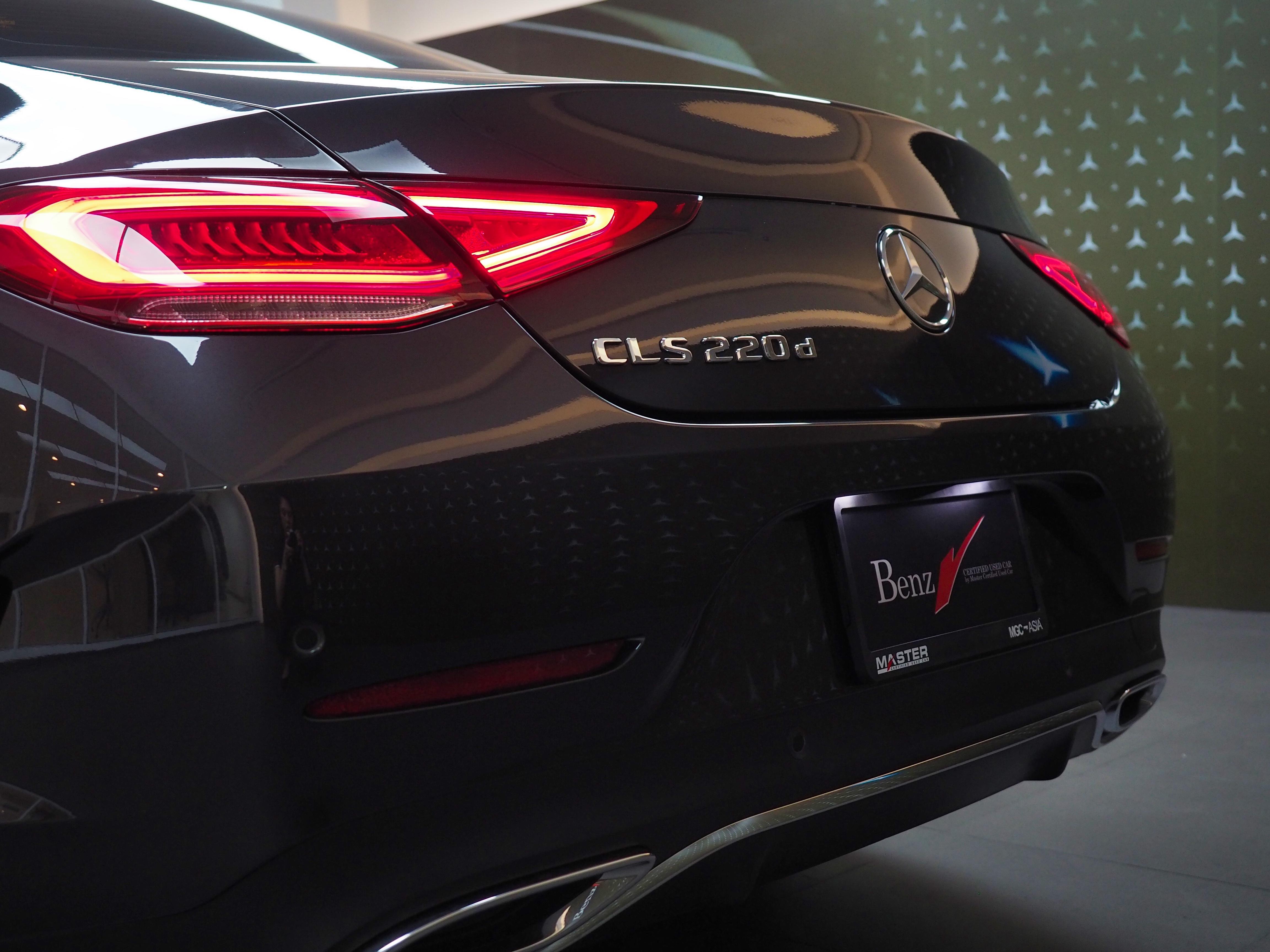 จองแล้ว CLS220d AMG Premium W257