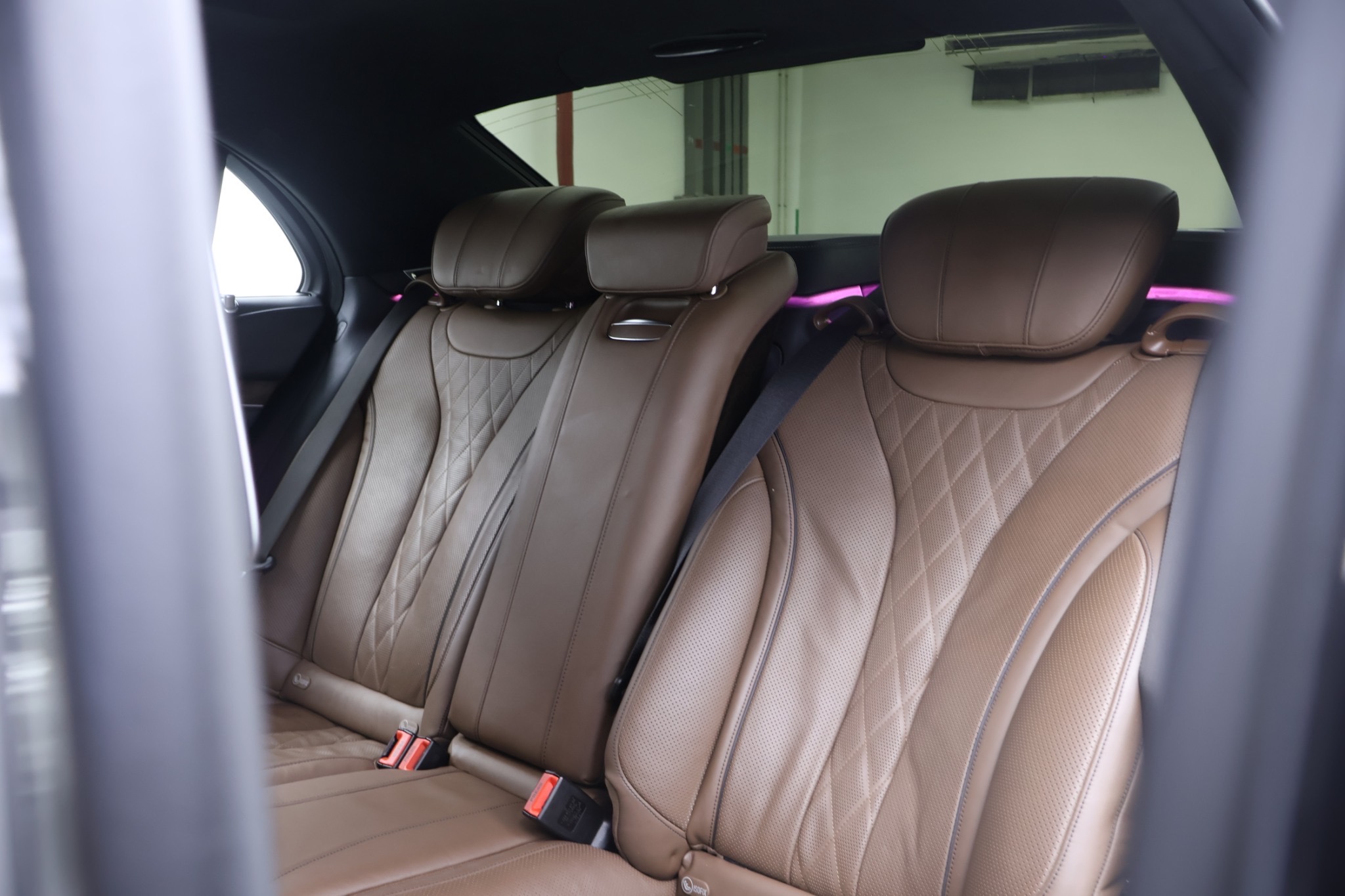 จองแล้ว S500e AMG Premium W222