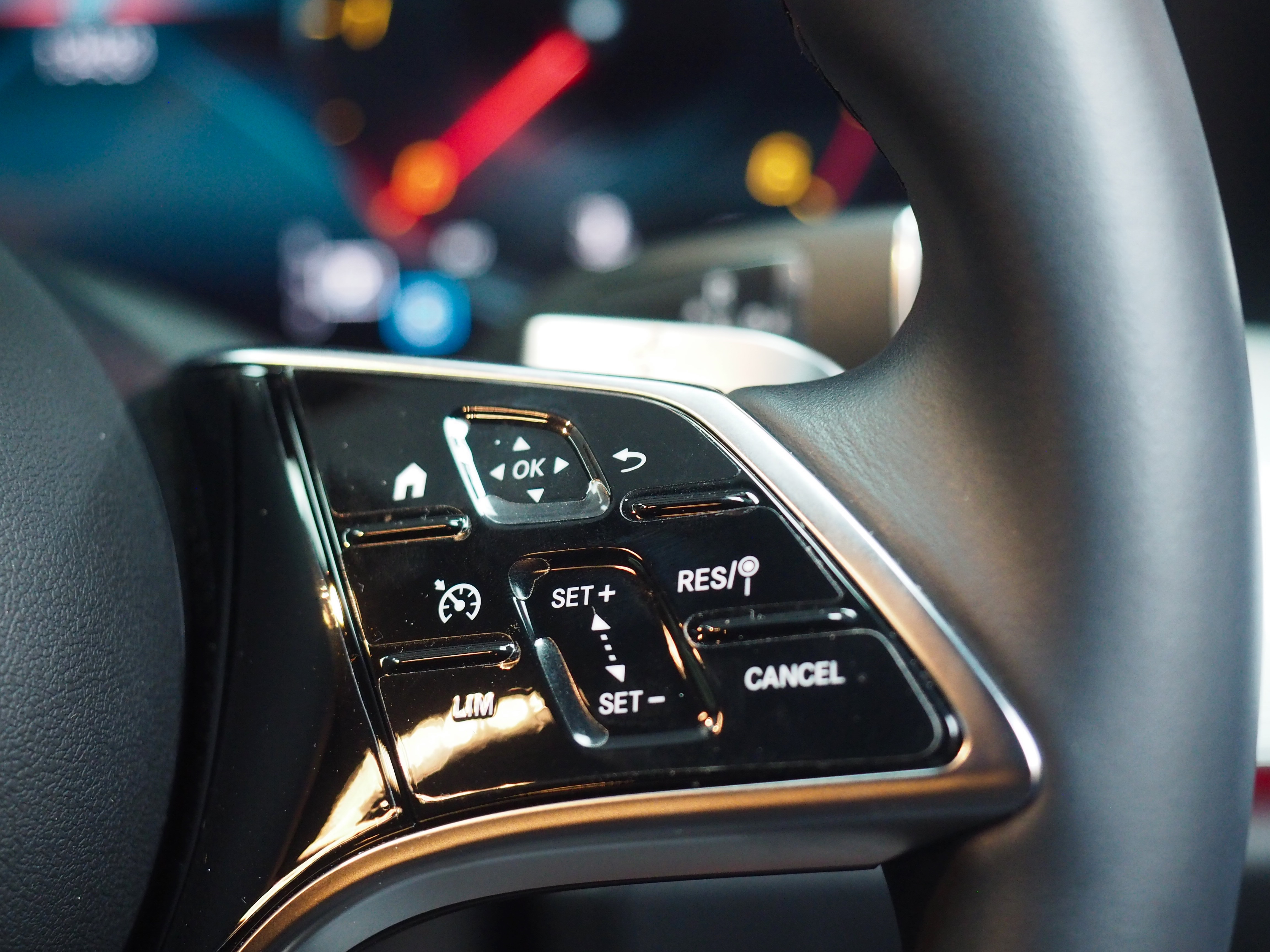 จองแล้ว E220d AMG Sport W213