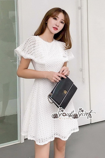 เดรสเนื้อผ้าทอลายลูกไม้สีขาวผ้าลูกไม้โปร่ง