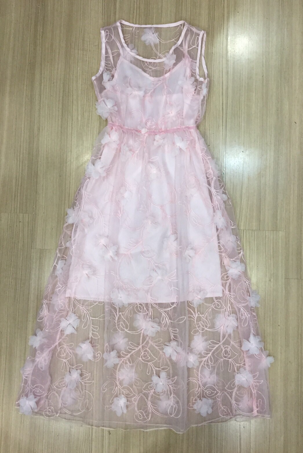 Lady Ribbon Online CN07090616 พร้อมส่ง Cliona Made' Helena Embroidered Luxury Dress -