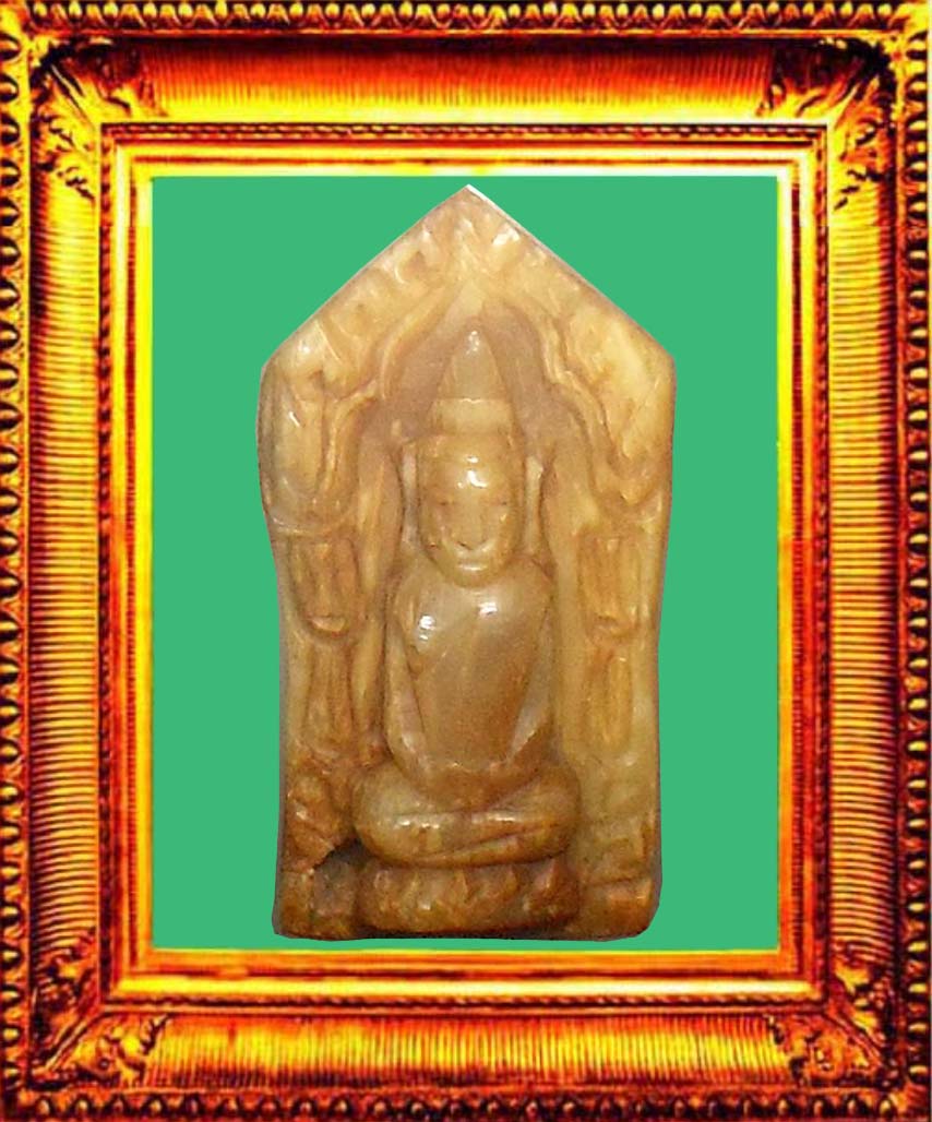 พระขุนแผนเขี้ยวแกะหลวงปูู่ทิมวัดละหารไร่