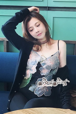 เสื้อสายเดี่ยวสวยเฉี่ยวเซ็กซี่