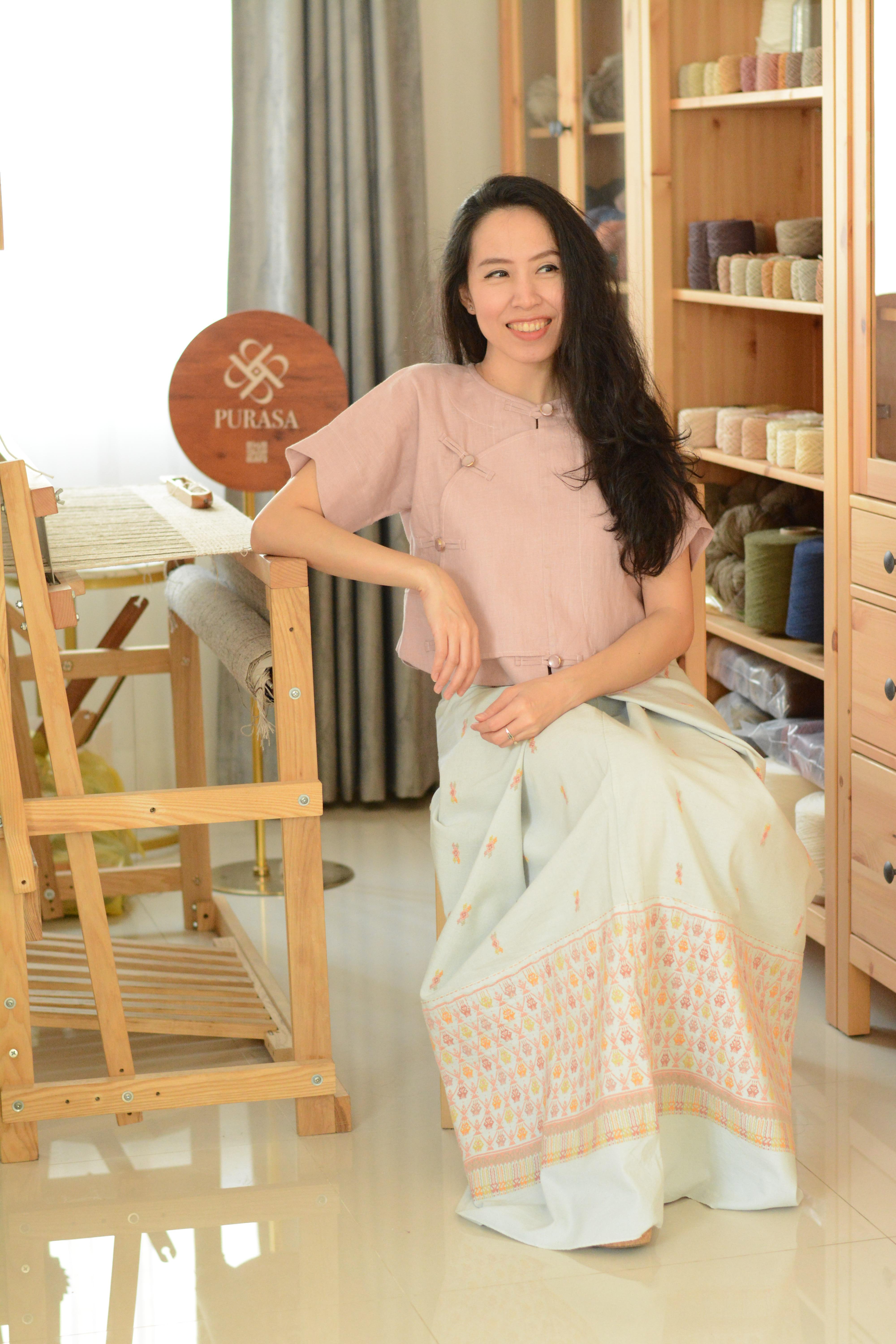 ผ้าซิ่นตีนจก