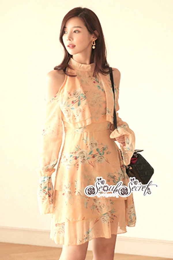 เดรสทรงเว้าไหล่สวยเซ็กซี่ๆ โทนสีส้มหวานๆ