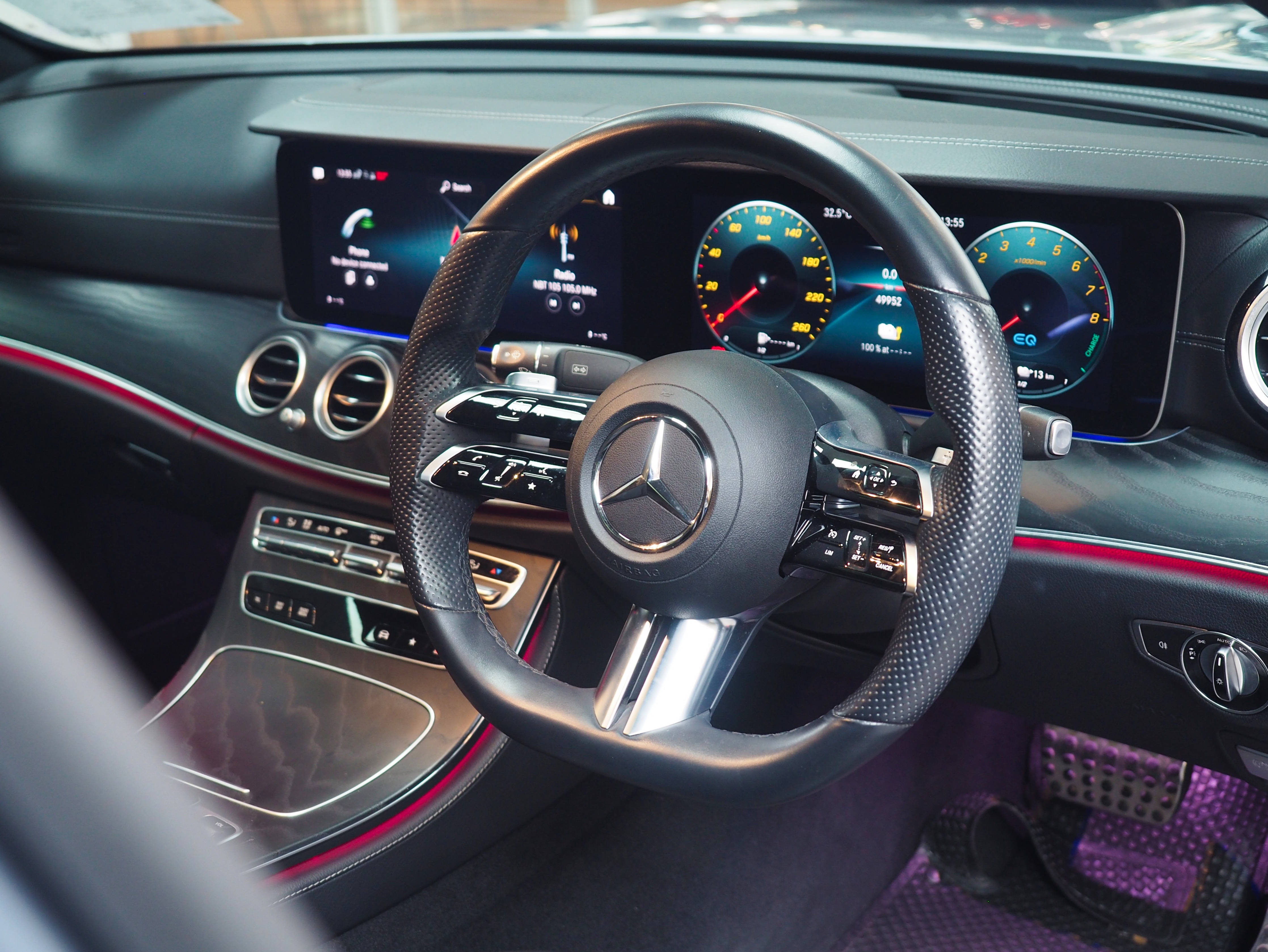 จองแล้ว E300e AMG Plug in Hybrid W213