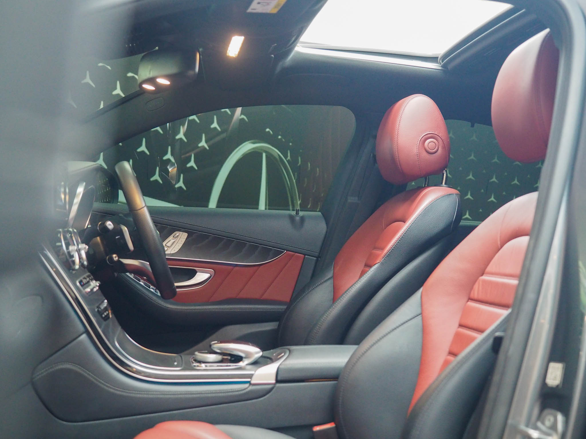 จองแล้ว GLC43 AMG Coupe 4Matic W253