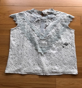 Lady Lindsay Basic Lace Sleeveless Top เสื้อแขนกุด