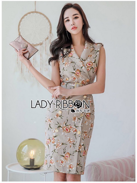 สูทเดรสผ้าเครปสีเทาอ่อนพิมพ์ลายดอกไม้