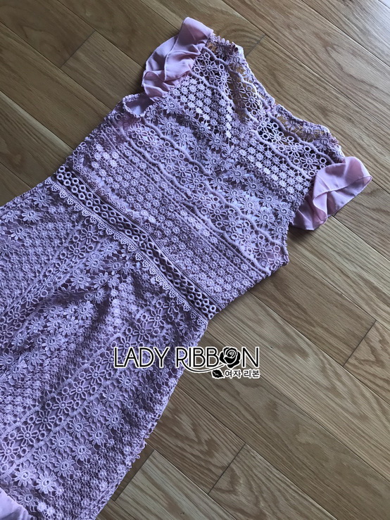 Mini Dress เดรสสั้นผ้าลูกไม้สีชมพูอ่อน