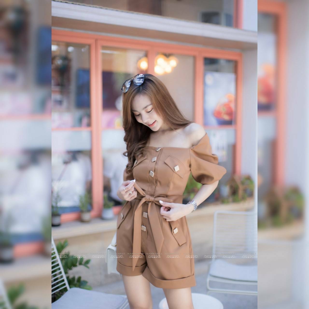 จั้มสูทกระดุมหน้าแขนพอง