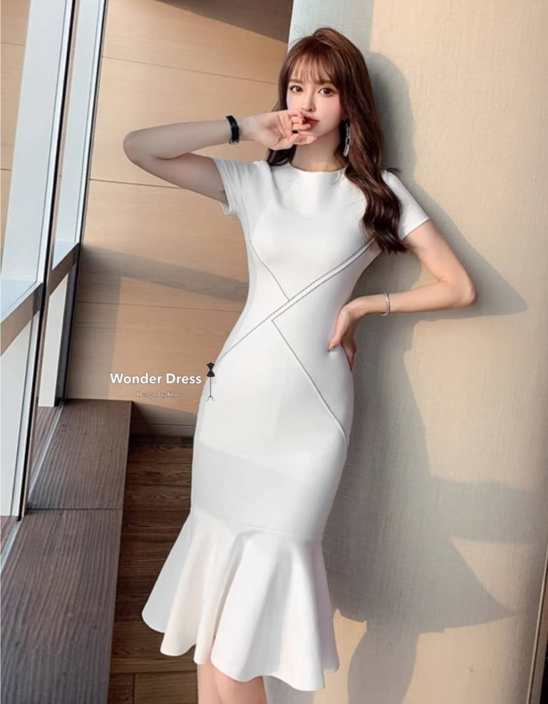 เดรสผ้ายืดเนื้อดีโทนสีพื้นขาวดำ