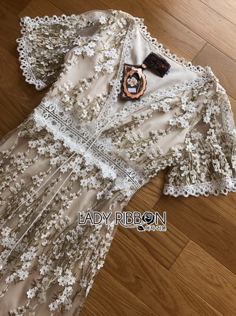 Annie Golden lady Ribbon Lace Dress